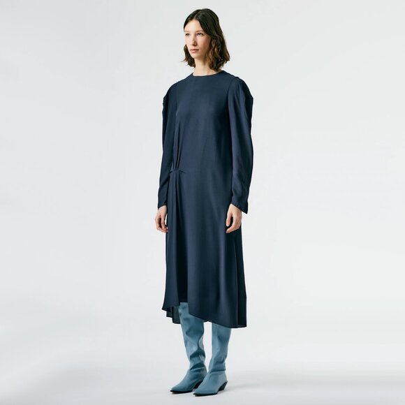 NWT! Tibi Featherweight Eco Crepe Dress in Midnight Navy, size 8. - Picture 6 of 15